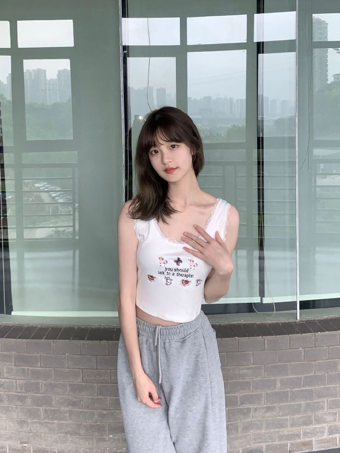 欧美重磅暗黑科幻史诗：宏大架构下的机械废土美学